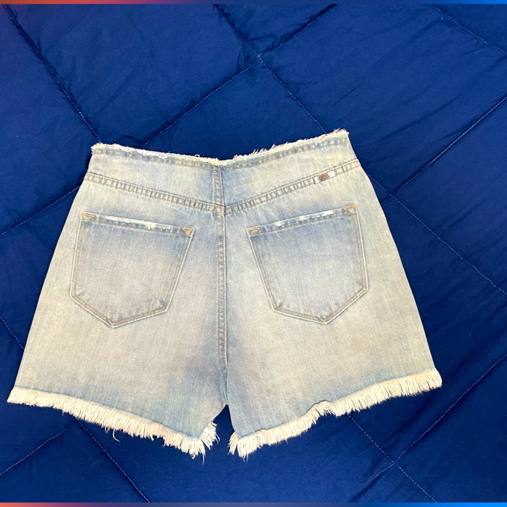 KanCan Distress Light Wash Denim 11" HIGH Rise Button Fly Cute Shortie Shorts S - Picture 10 of 14